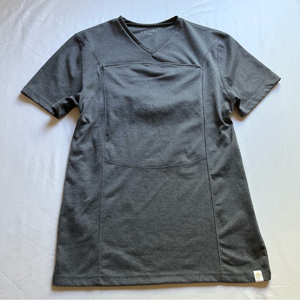 LALABU grey knit one pocket dad short sleeve T-shirt